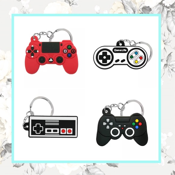 🌺 4PC GAME CONTROLLERS KEYCHAIN GAMER SET BUNDLE COLLECTORS NINTENDO XBOX PS5 - Picture 1 of 12